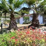 Glamping Semaforo Capo Sperone Panzió SantʼAntìoco