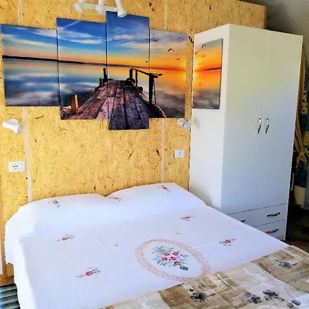 Glamping Semaforo Capo Sperone SantʼAntìoco