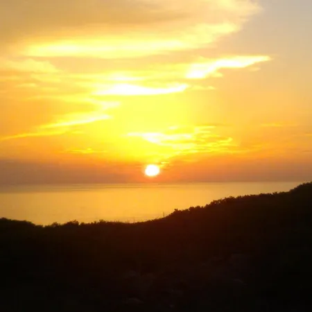 Bed & Breakfast Glamping Semaforo Capo Sperone Sant'Antioco